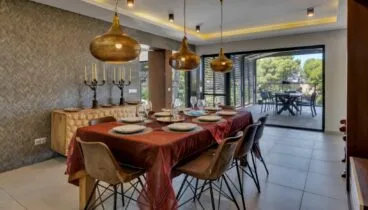 Salón luminoso donde disfrutar del invierno