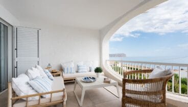 Ubicación en primera línea de playa en Xàbia
