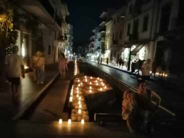 El centro histórico de Xàbia a la llum dels Ciris | Foto M.J. Ferrer