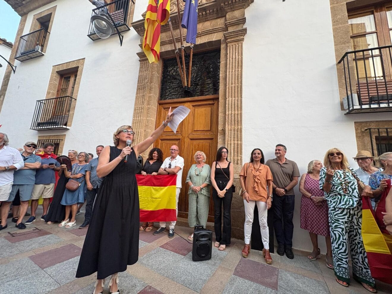 Concentración en Xàbia en apoyo a Ceuta (3)