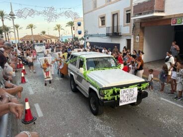 Desfile de Carrozas en las fiestas de Loreto Xàbia 2026 (14)