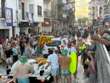 Desfile de Carrozas en las fiestas de Loreto Xàbia 2026 (15)