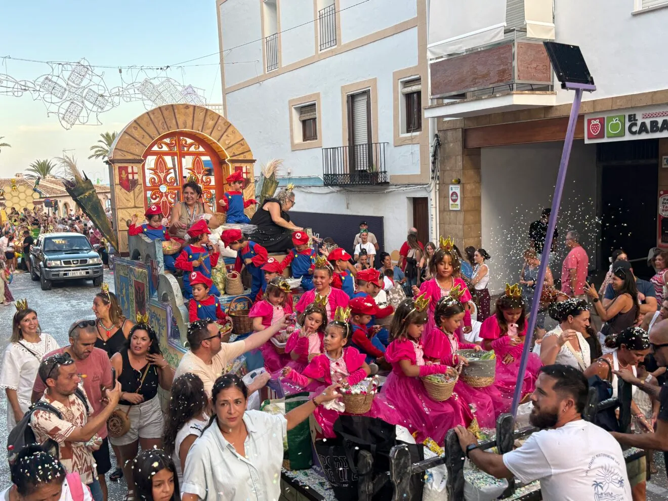 Desfile de Carrozas en las fiestas de Loreto Xàbia 2026 (27)