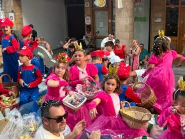 Desfile de Carrozas en las fiestas de Loreto Xàbia 2026 (28)