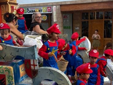 Desfile de Carrozas en las fiestas de Loreto Xàbia 2026 (29)
