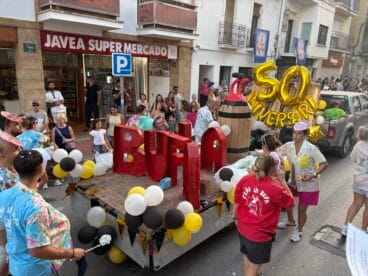 Desfile de Carrozas en las fiestas de Loreto Xàbia 2026 (5)