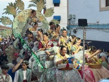 Desfile de Carrozas en las fiestas de Loreto Xàbia 2026 (56)