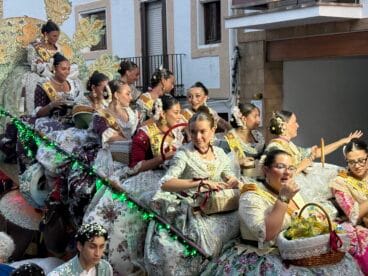 Desfile de Carrozas en las fiestas de Loreto Xàbia 2026 (57)