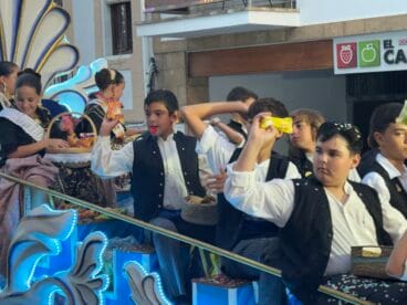 Desfile de Carrozas en las fiestas de Loreto Xàbia 2026 (67)