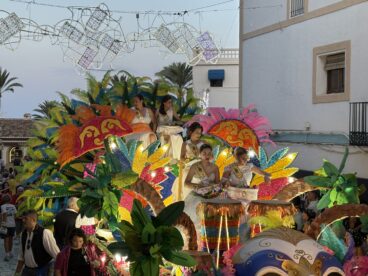Desfile de Carrozas en las fiestas de Loreto Xàbia 2026 (77)
