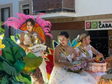 Desfile de Carrozas en las fiestas de Loreto Xàbia 2026 (79)