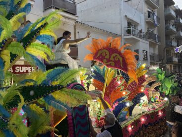 Desfile de Carrozas en las fiestas de Loreto Xàbia 2026 (81)