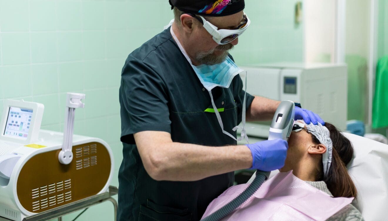 Exfoliación médica y renovación cutánea
