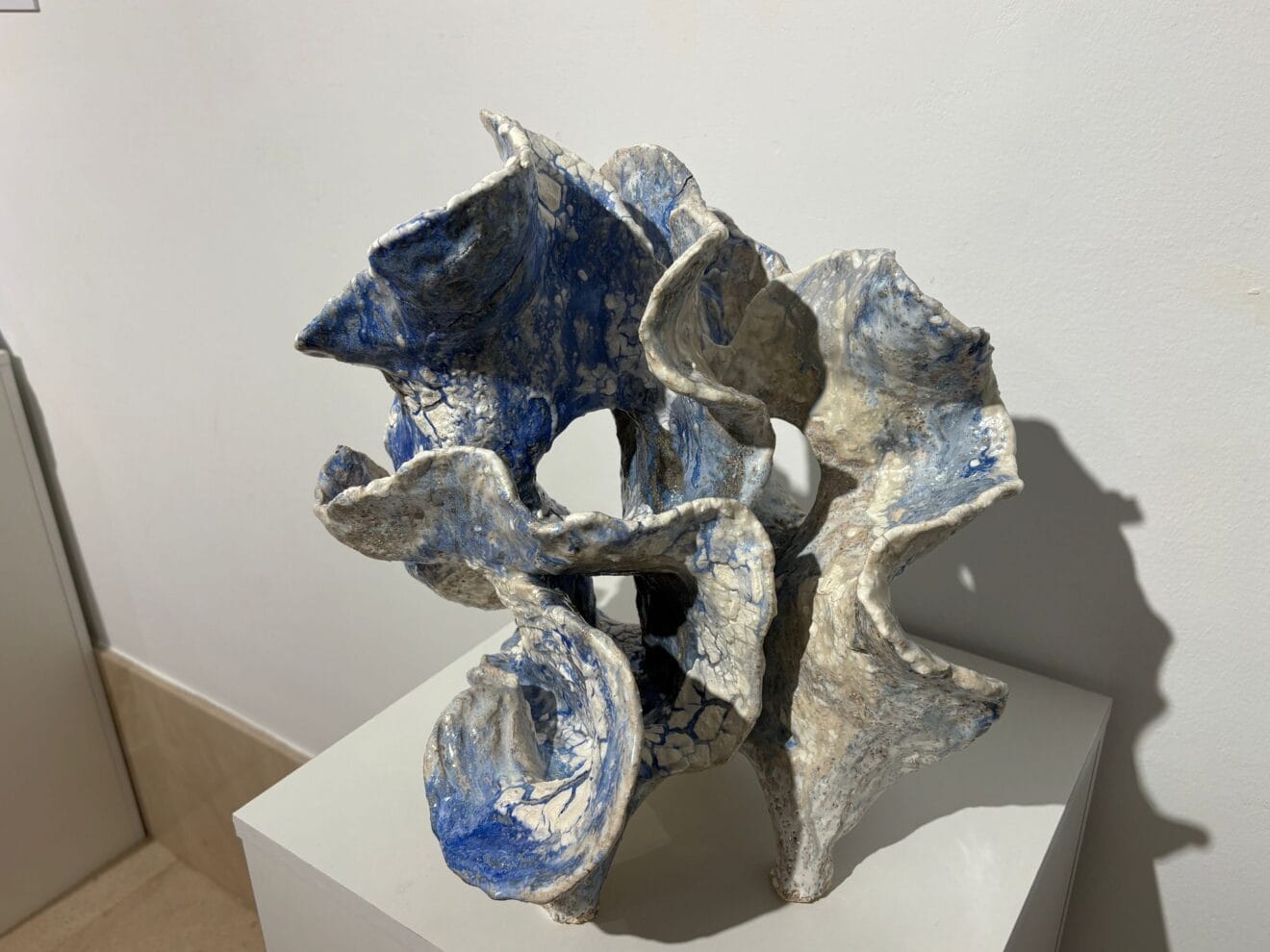 Exposición Estratos del Mar de Pepa Fuster en Xàbia (6)