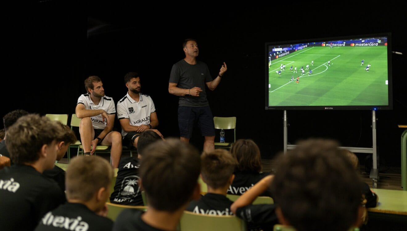 Formación completa con profesionales