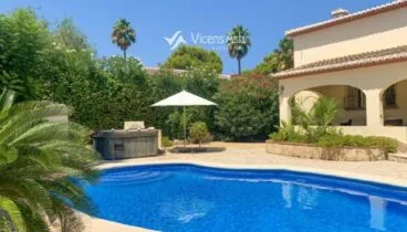 Parcela privada de 1.126 m²