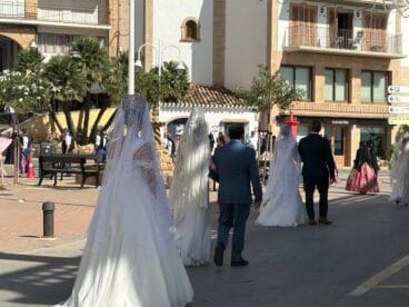 Pasacalle recogida de mayorales en el Día de Loreto