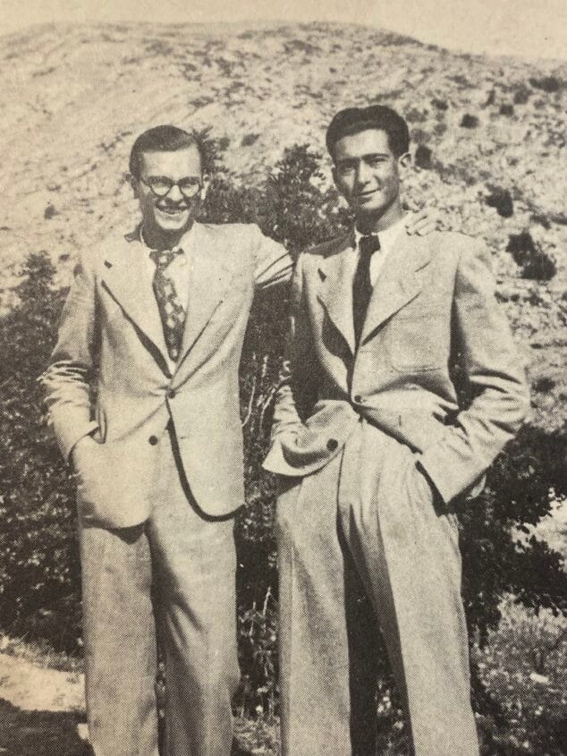 Imagen: Vicente Tena y Pedro Chorro. Años 30. Archivo Familia Tena