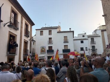 Un millar de personas se concentran en Xàbia por Ceuta