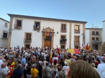 Un millar de personas se concentran en Xàbia por Ceuta