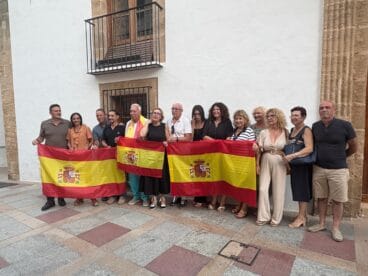 García Margallo con dirigentes del PP y CpJ