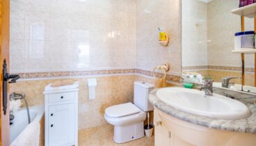 2 baños completos