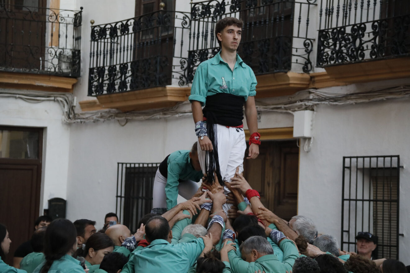 Acto institucional del 9 d’Octubre celebrado en la Plaça de l’Església de Xàbia (4)