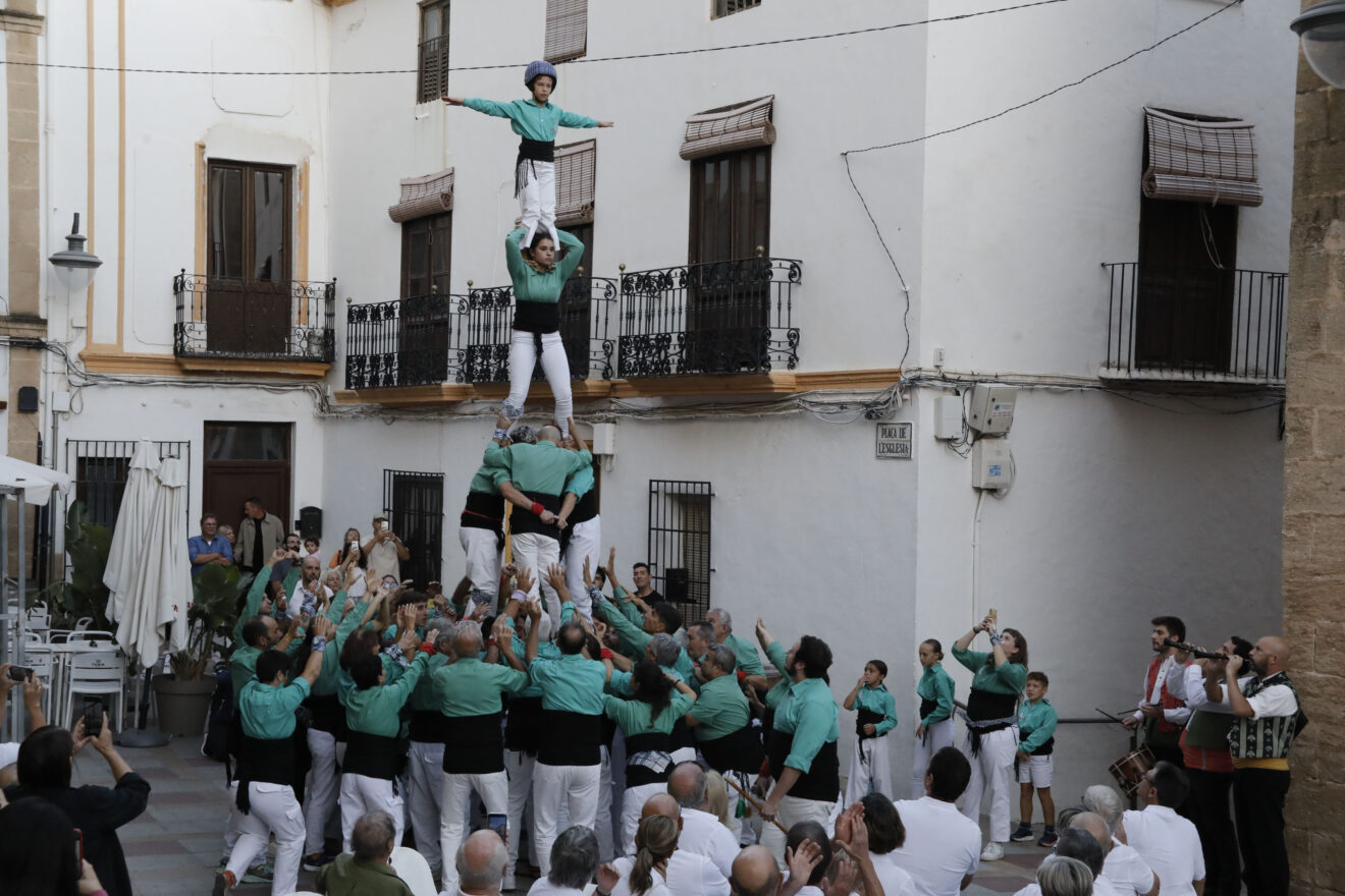 Acto institucional del 9 d’Octubre celebrado en la Plaça de l’Església de Xàbia (43)