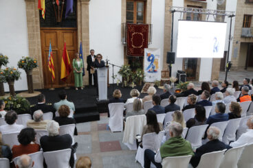 Acto institucional del 9 d’Octubre celebrado en la Plaça de l’Església de Xàbia (57)