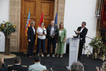Acto institucional del 9 d’Octubre celebrado en la Plaça de l’Església de Xàbia (64)