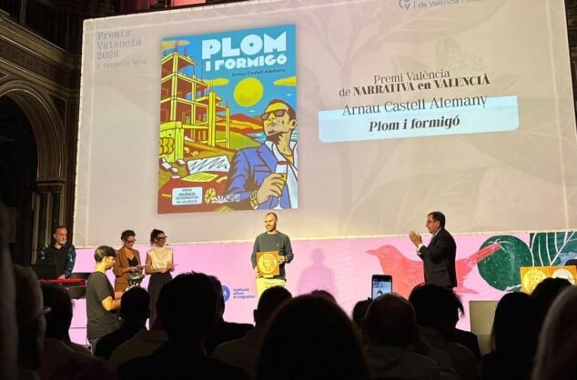 Imagen: Arnau Castell gana el Premio de Narrativa en Valencià de Valencia
