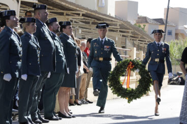 Celebración de la patrona de la Guardia Civil en el patio del cuartel de Xàbia (34)
