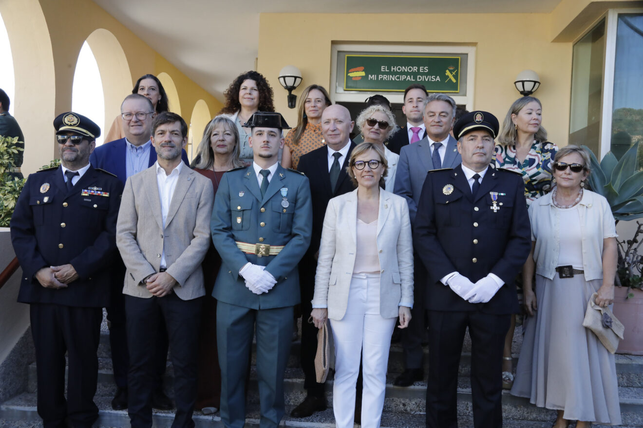 Celebración de la patrona de la Guardia Civil en el patio del cuartel de Xàbia (44)
