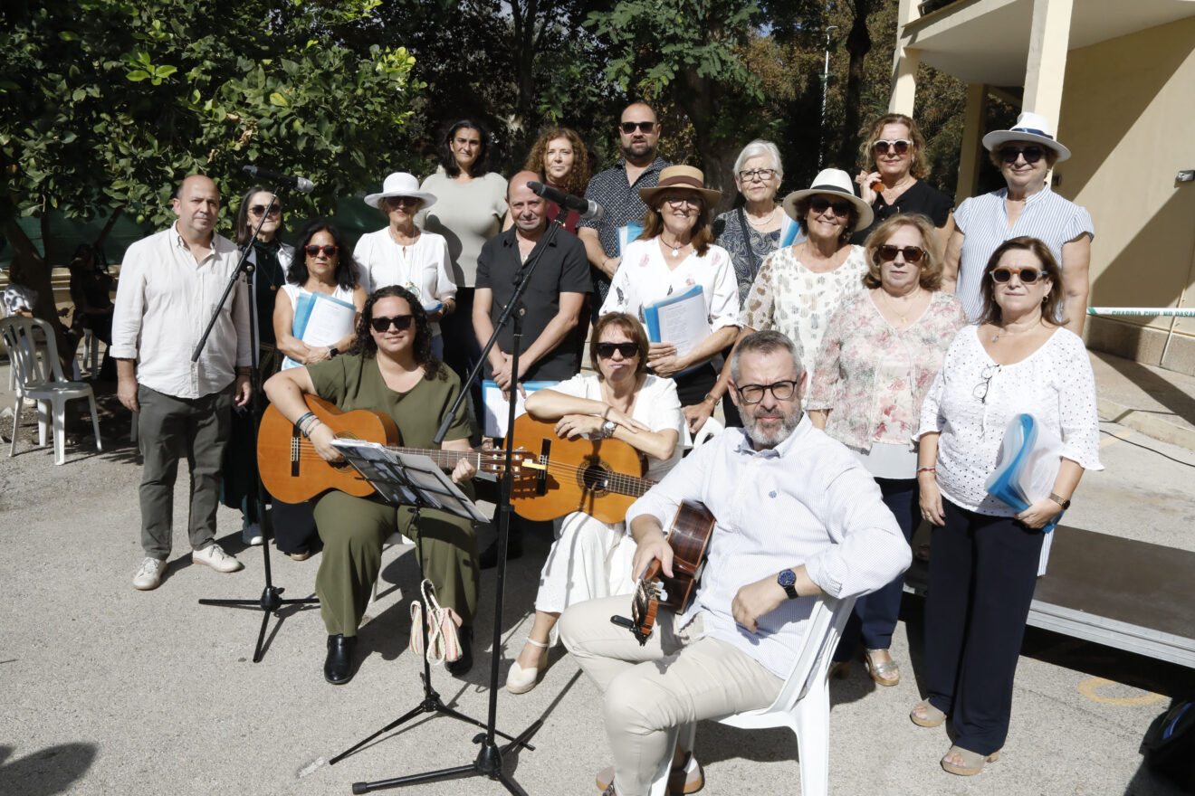 Celebración de la patrona de la Guardia Civil en el patio del cuartel de Xàbia (49)