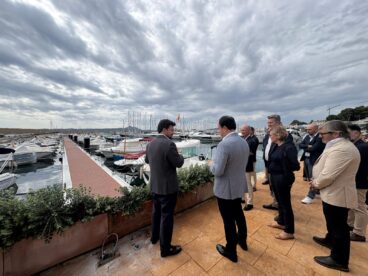 El nuevo pantalán construido en el CN Jávea para amarres públicos