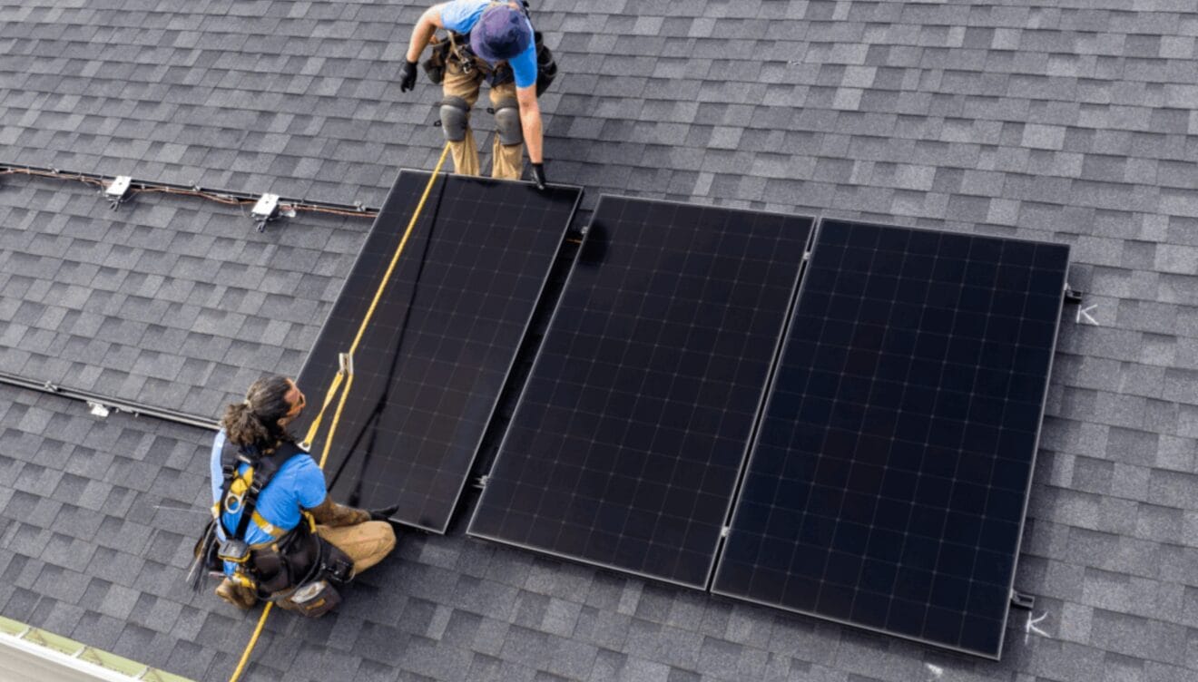 Encuentra la mejor solución en el estand de Energías Renovables H.G.
