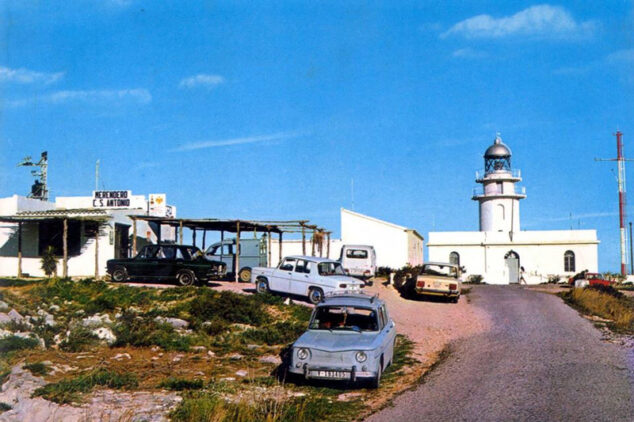 Imagen: Faro Cabo del San Antonio en los años 70