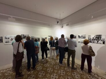Decenas de personas visitan la exposición de la familia Guardiola en Fundación Cirne Xàbia