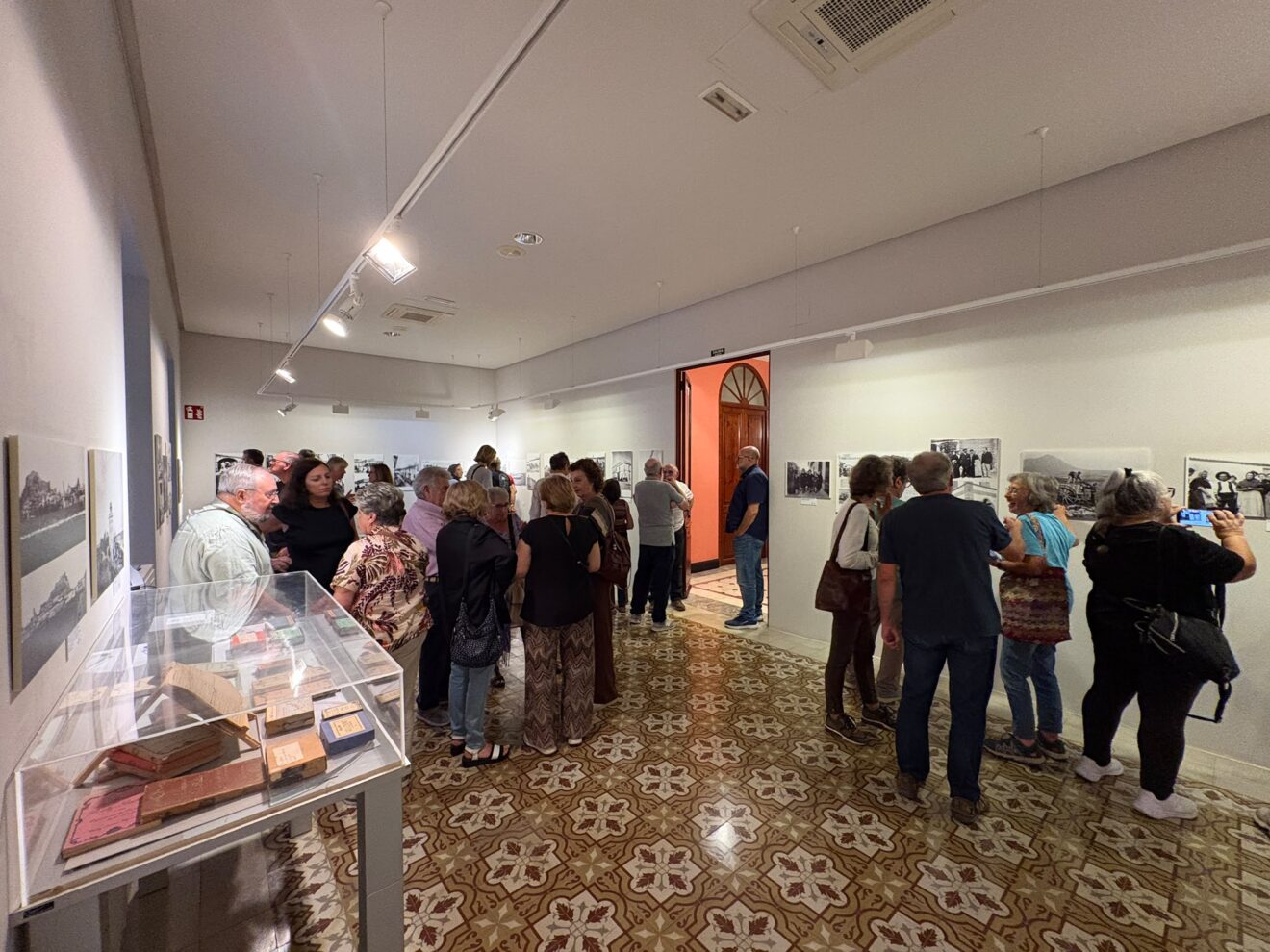 Presentación de la exposición de la familia Guardiola en Fundación Cirne Xàbia (5)