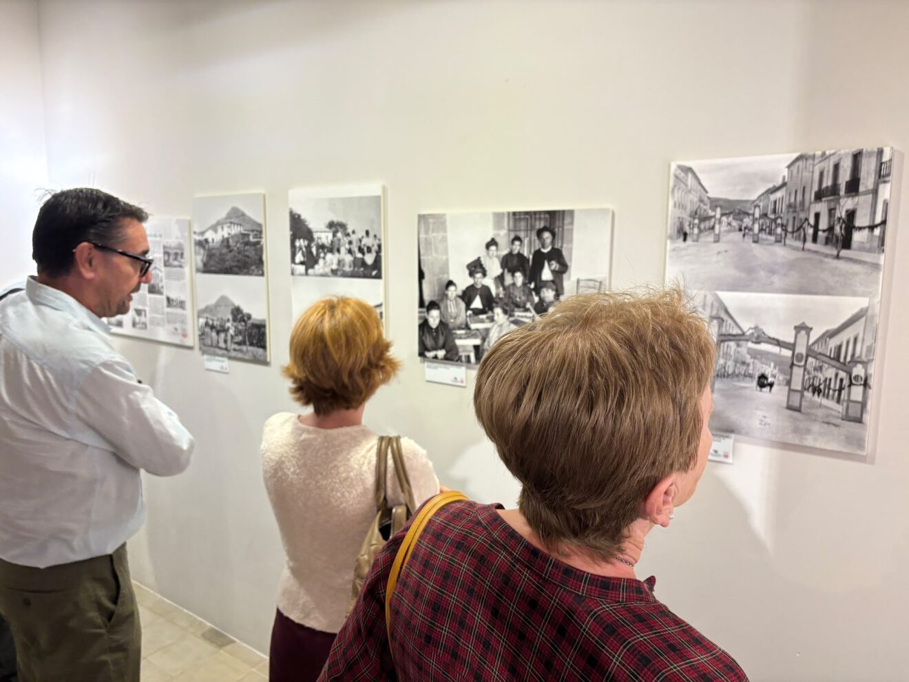 Presentación de la exposición de la familia Guardiola en Fundación Cirne Xàbia (7)