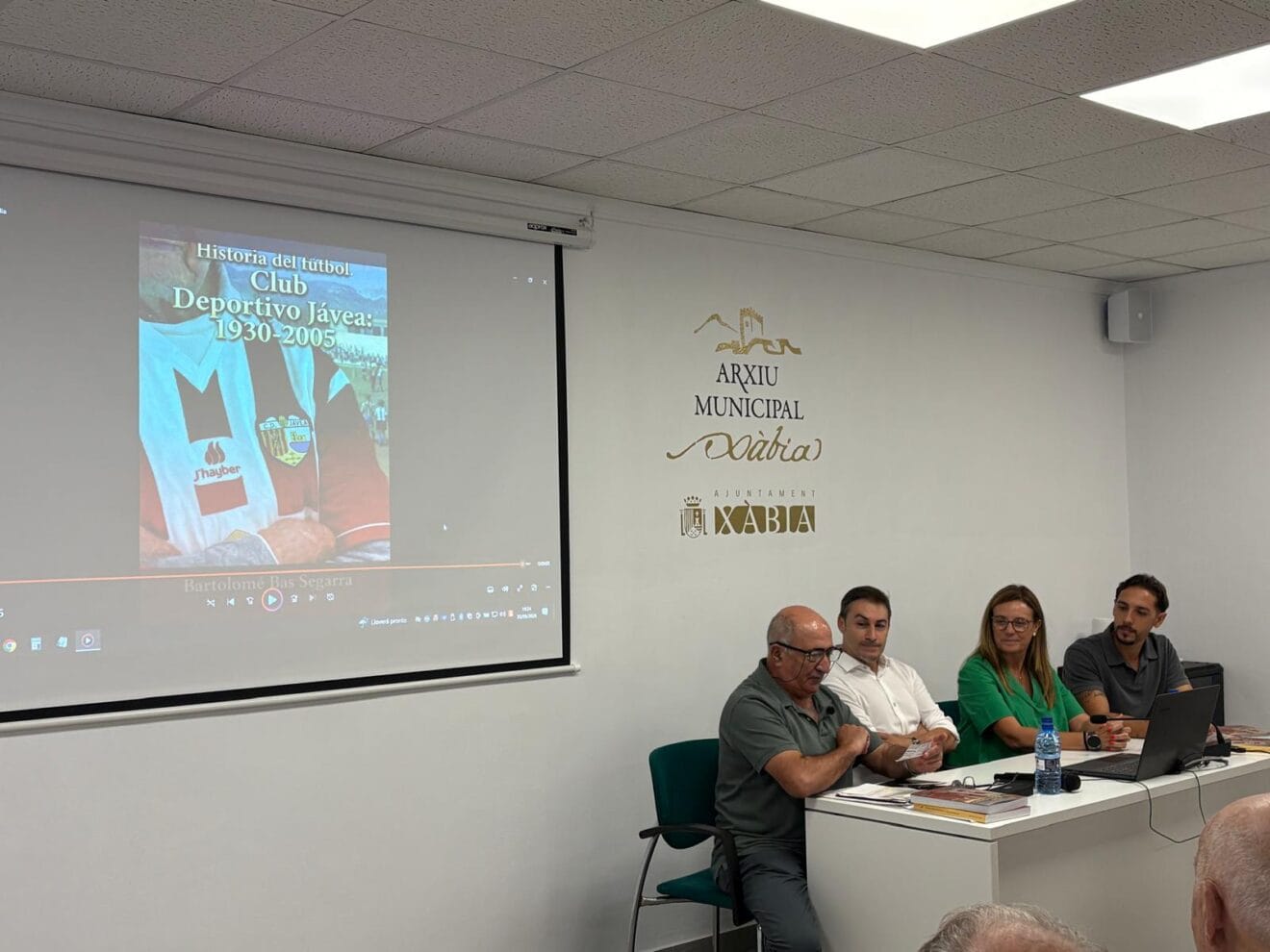 Presentación del Libro de la historia del  CD Jávea (16)