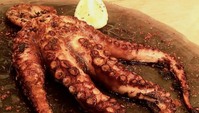 Imagen: Pulpo a la brasa en Xàbia