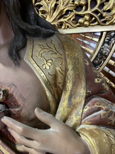 Restauración de la imagen del Sagrado Corazón de Jesús  (4)