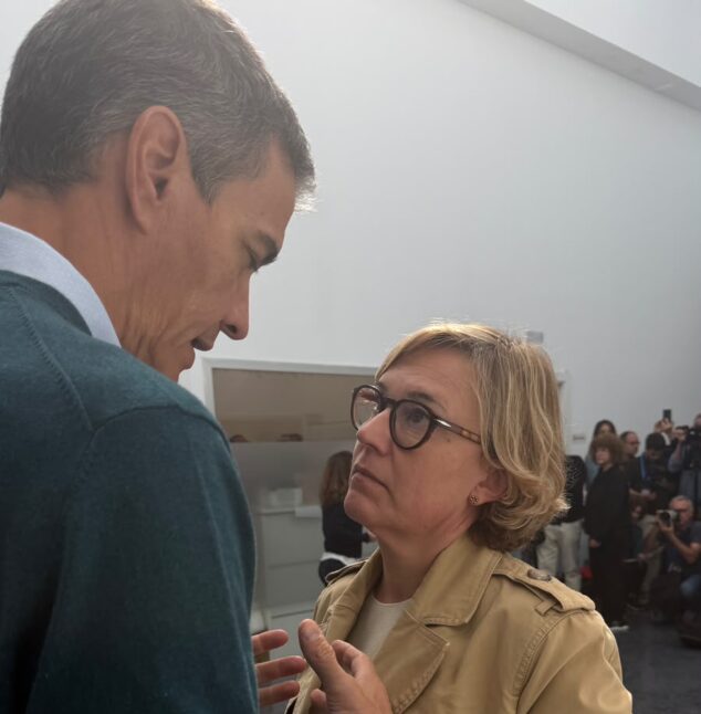 Imagen: Rosa Cardona traslada a Pedro Sánchez las necesidades para Xàbia